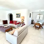 Villa Raphael - Charming Villa - Pool, Panoramic Seaview, Ac, Wifi Villa
