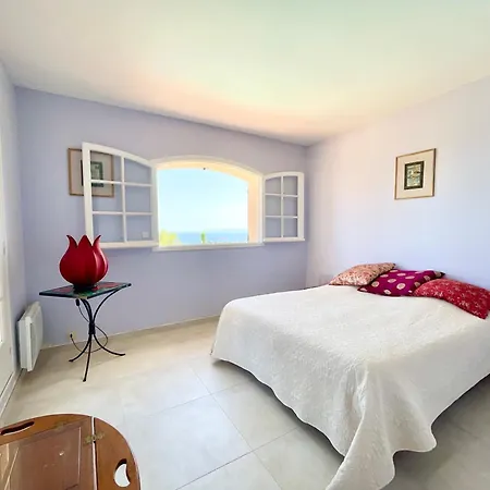 Villa Raphael - Charming Villa - Pool, Panoramic Seaview, Ac, Wifi *